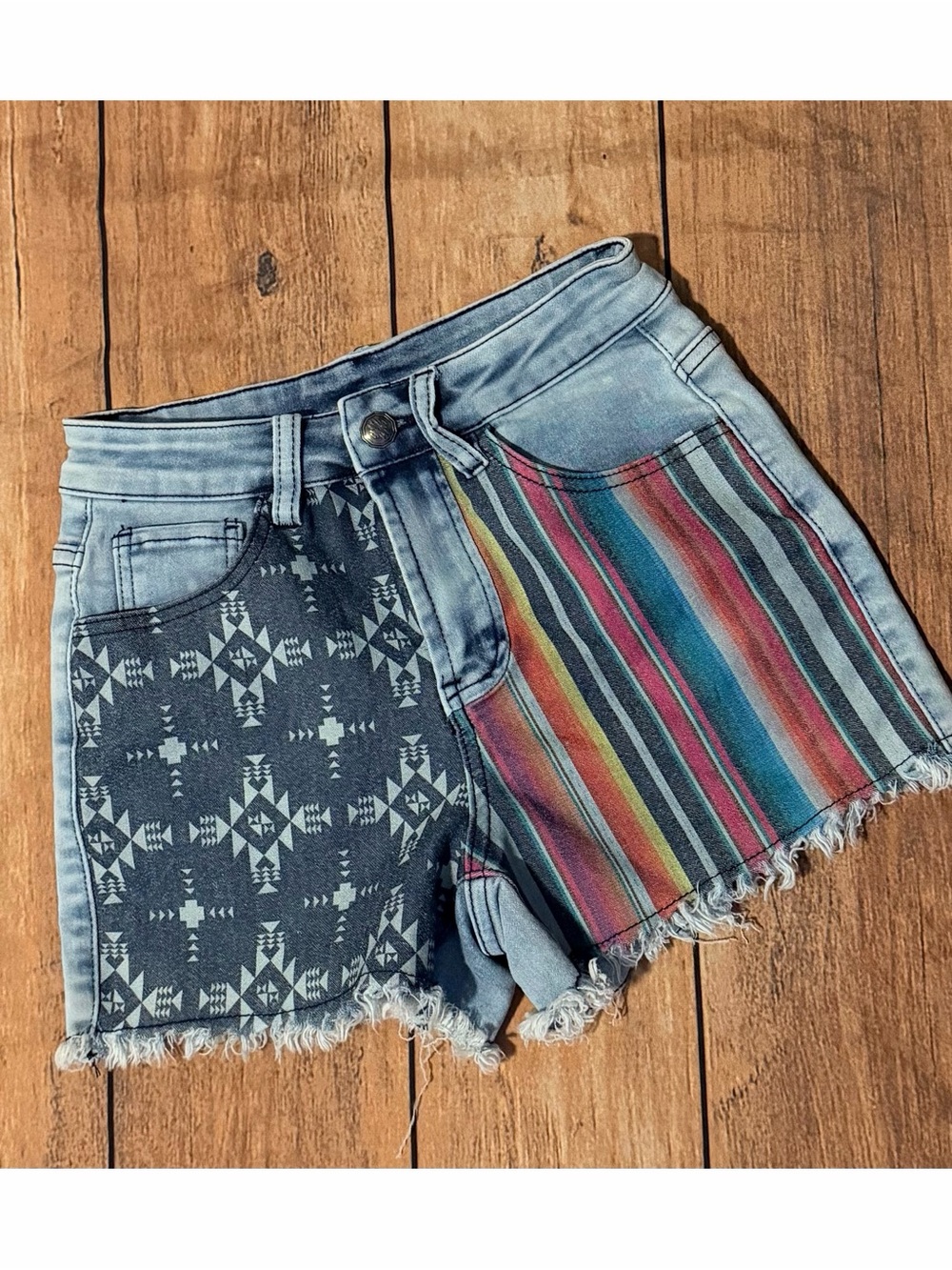 Size 2 (XS) Women’s Crazy Train High-Rise Denim Pattern Shorts